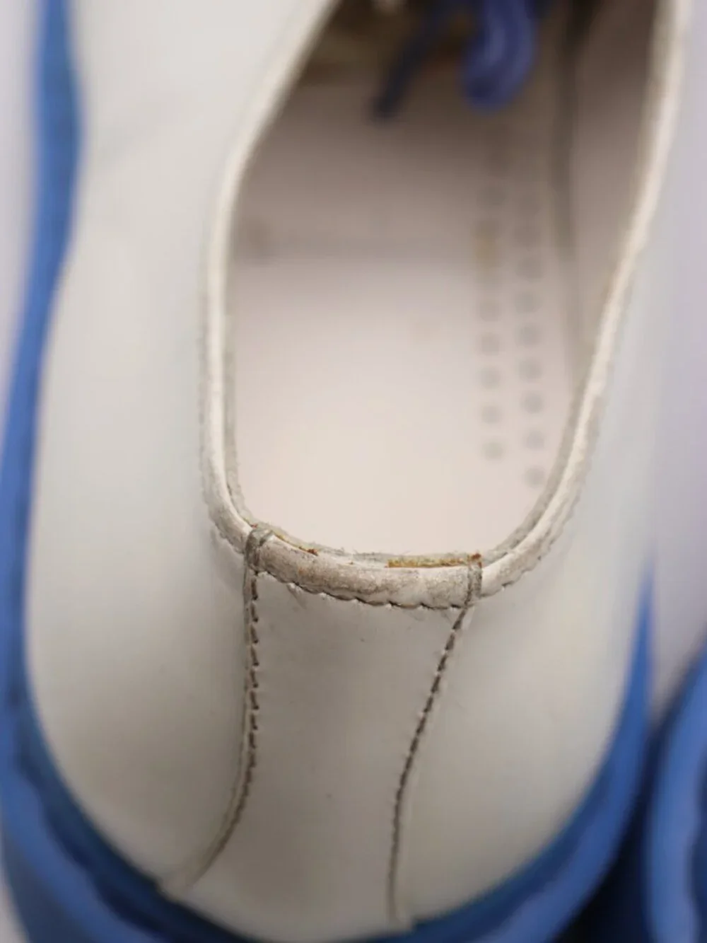 Doc Dr. Martens Men’s Size 14 White Leather Blue Oxford Shoes 13149